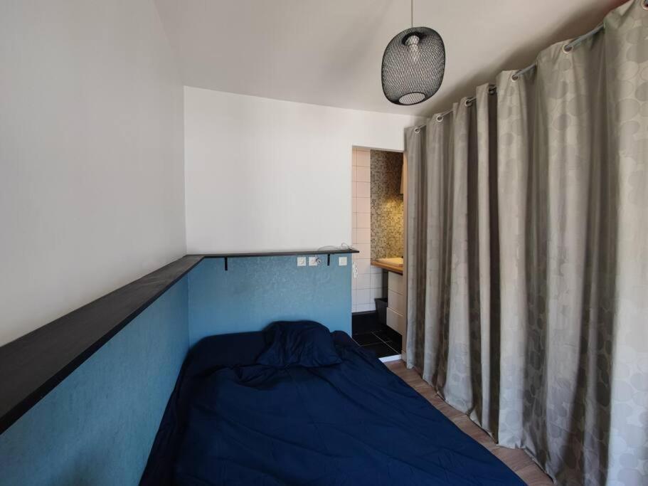 2 Pieces Lumineux & Calme Appartement Parijs Buitenkant foto
